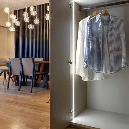 Iconic Salonica Seafront Apartment *