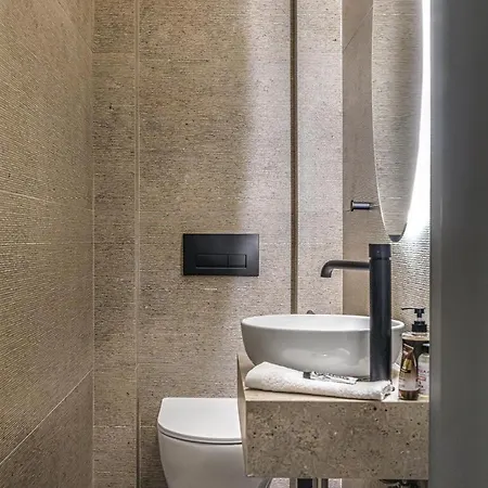 Iconic Salonica Seafront Apartment