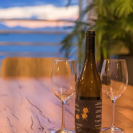 Apartment Iconic Salonica Seafront *