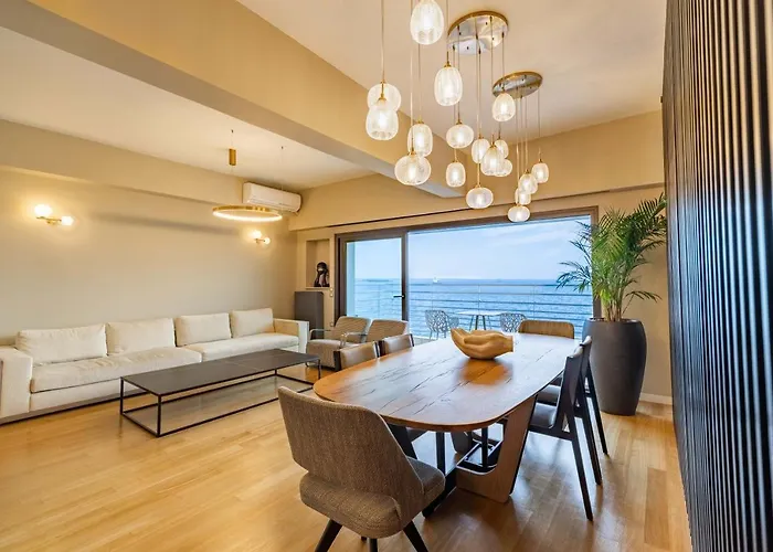 Iconic Salonica Seafront Apartment
