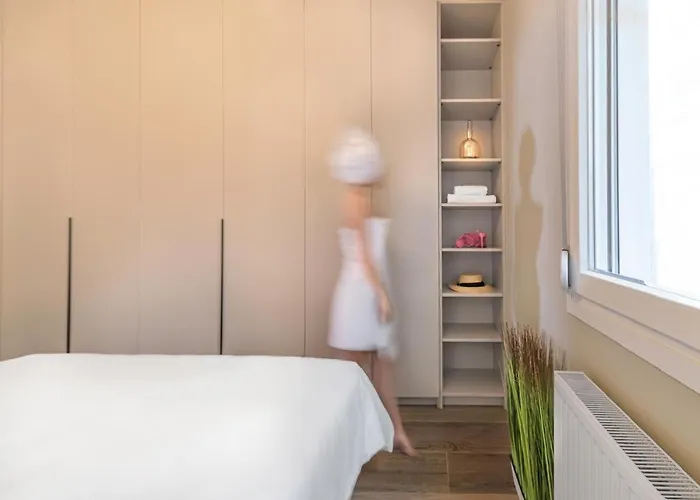 Iconic Salonica Seafront Apartment