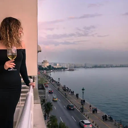 公寓 Iconic Salonica Seafront *