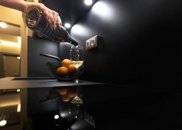 Iconic Salonica Seafront Appartement *