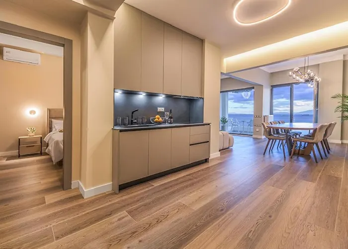 Iconic Salonica Seafront Appartement *