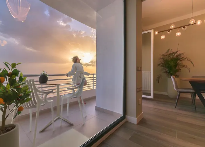 Iconic Salonica Seafront Appartement Thessalonique